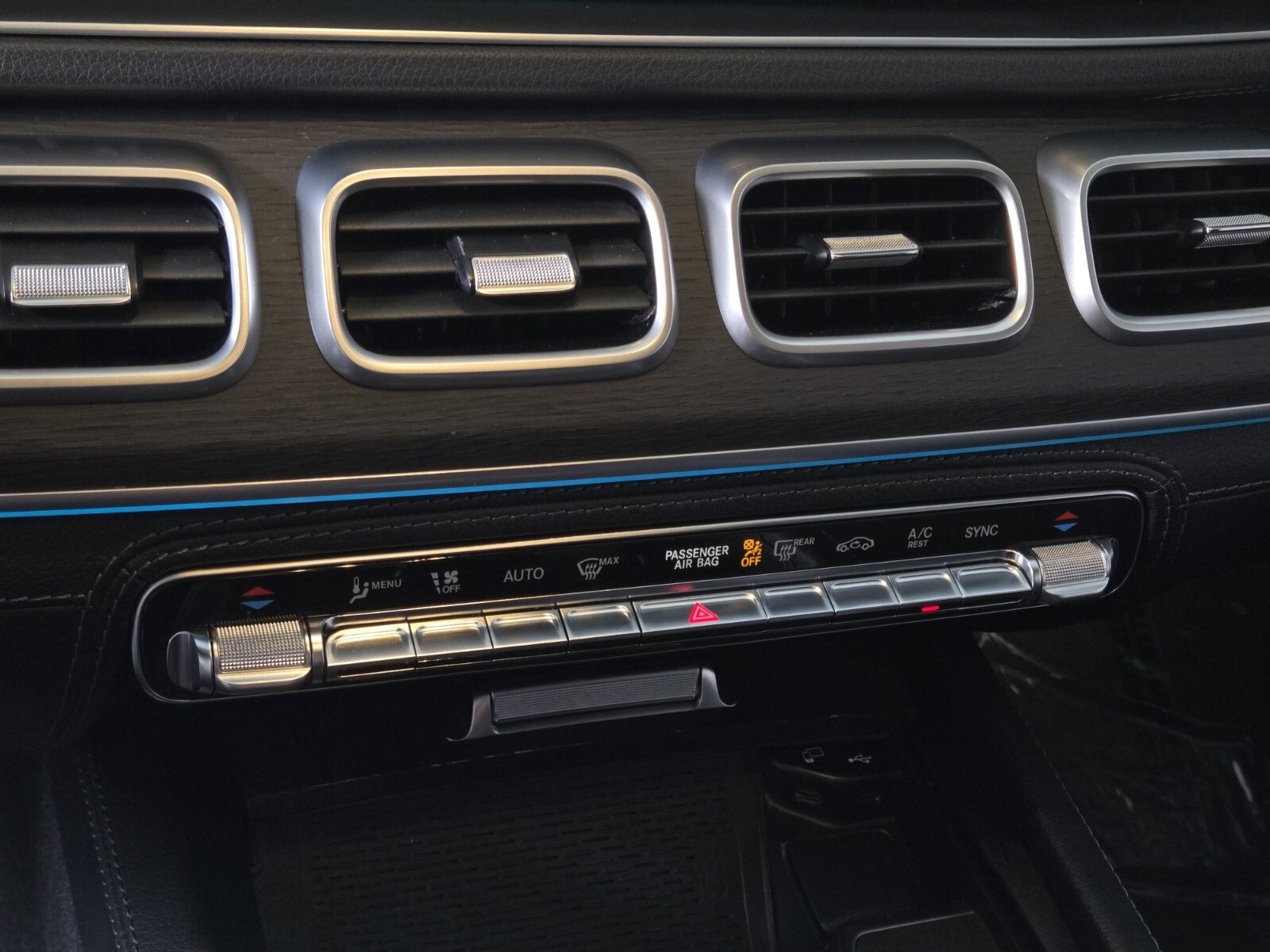 Used 2020 Mercedes-Benz GLE 350 4MATIC image 31