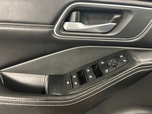 Used 2021 Nissan Rogue SV w/ Premium Package image 20