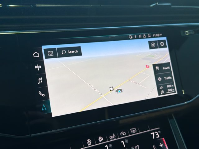 Used 2019 Audi Q8 Premium Plus w/ Premium Plus AWD/4WD image 31