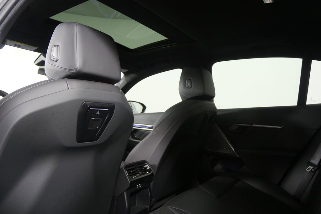 Certified 2024 BMW i5 eDrive40i w/ M Sport Package RWD image 16
