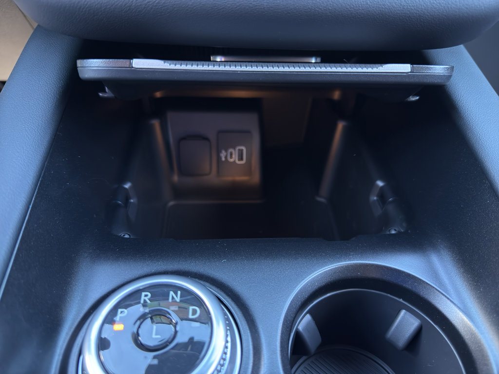 New 2025 Ford Explorer ST-Line w/ Premium Package image 19