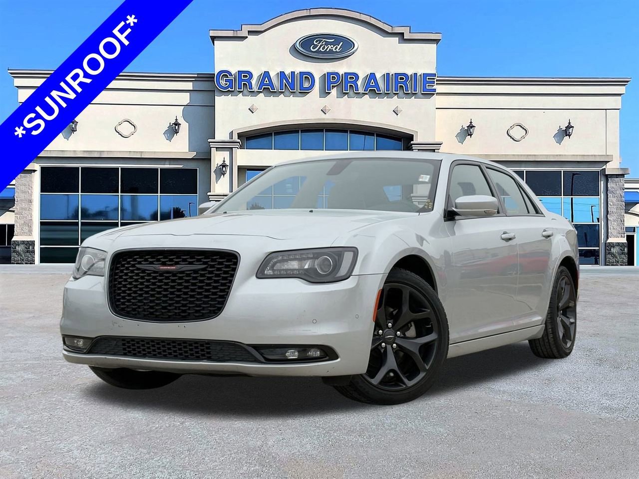 Used 2023 Chrysler 300 S