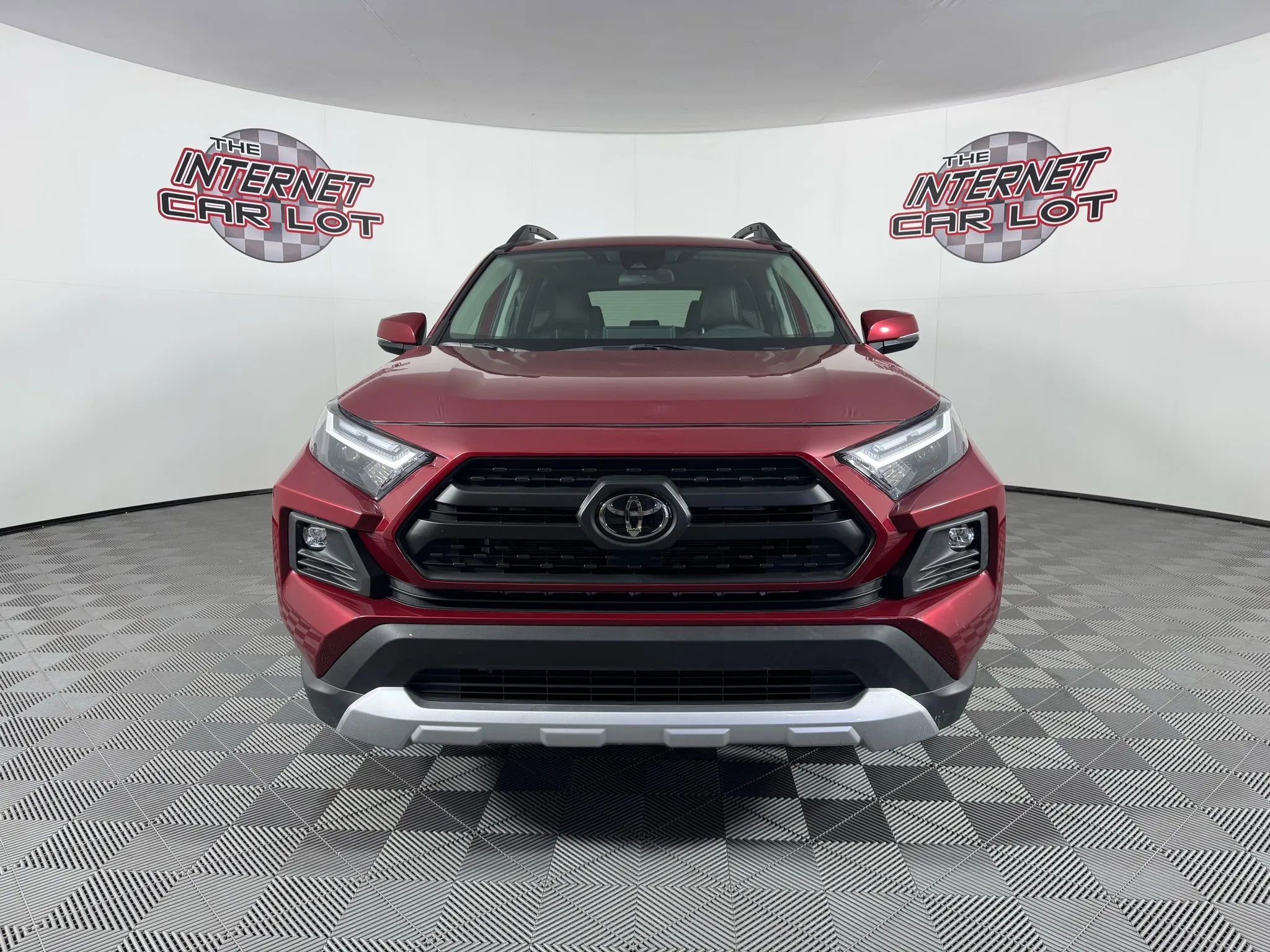 Used 2024 Toyota RAV4 Adventure AWD/4WD image 2