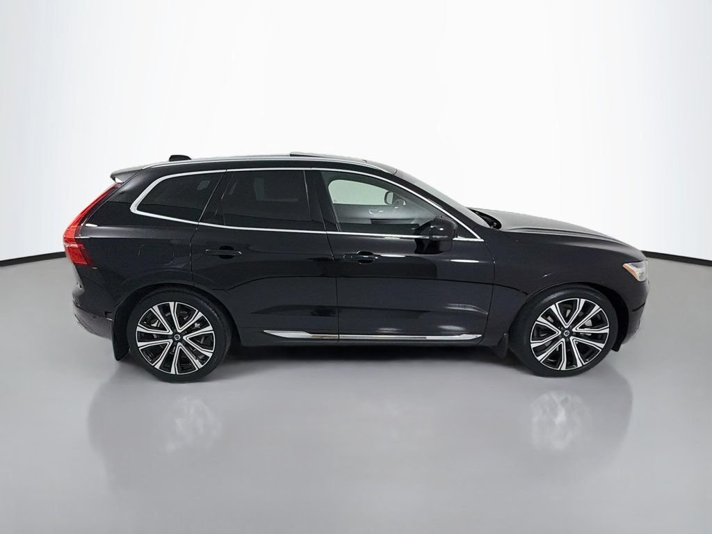 Used 2023 Volvo XC60 B5 Ultimate AWD/4WD image 8
