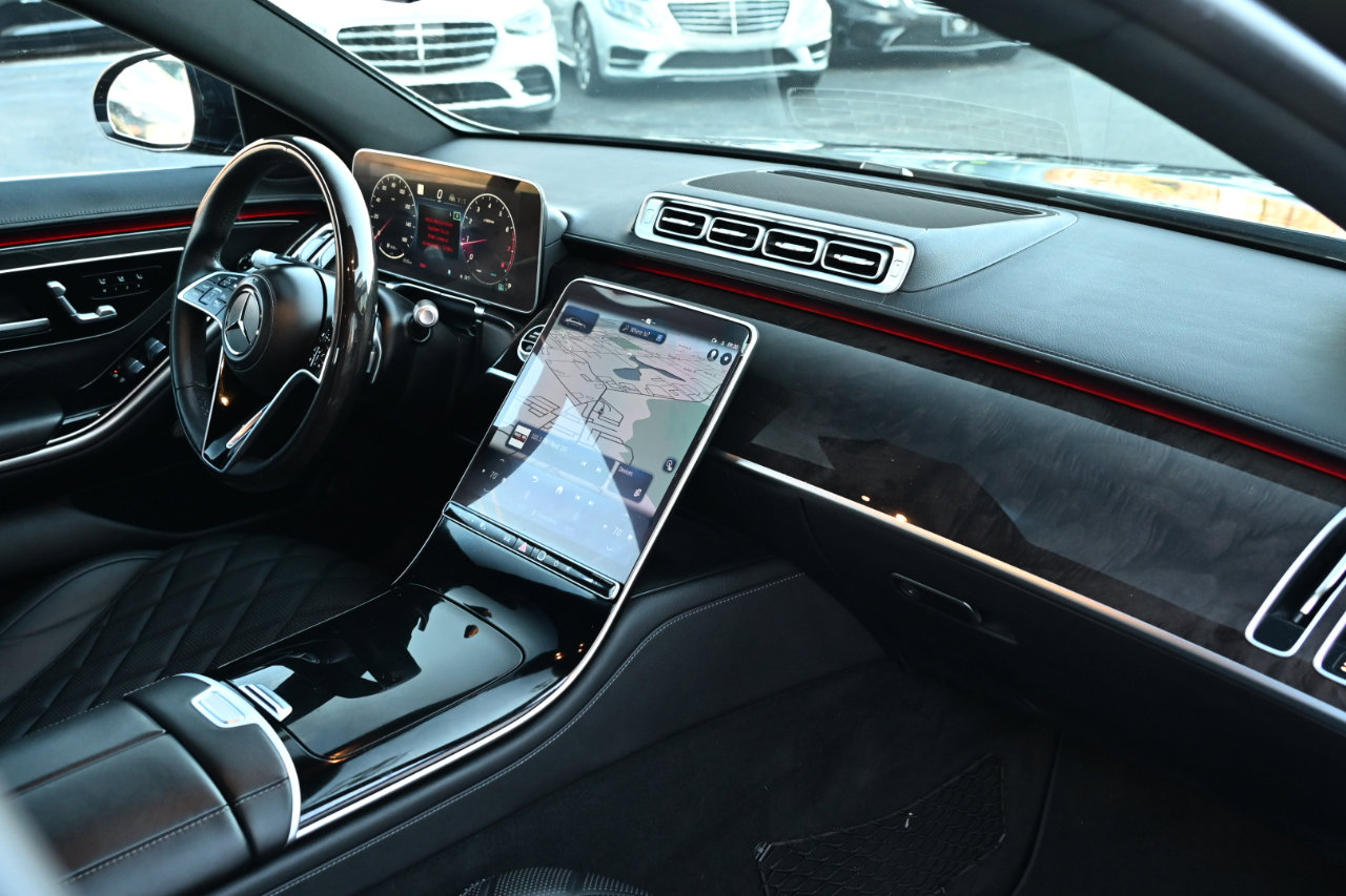 Used 2024 Mercedes-Benz S 580 4MATIC Sedan image 35