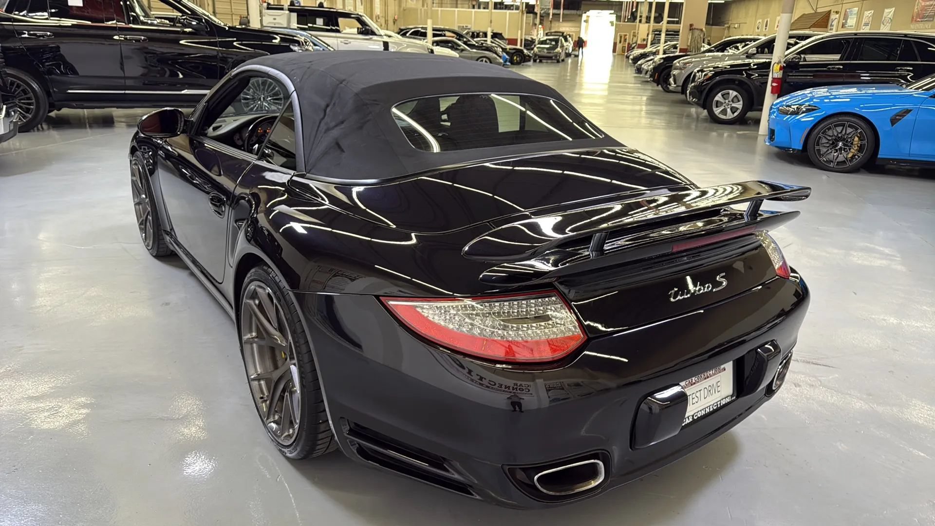 Used 2011 Porsche 911 Turbo S AWD/4WD image 31