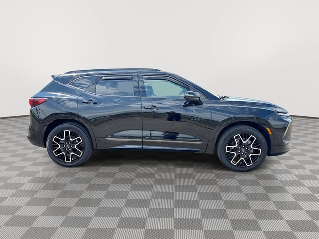 Certified 2024 Chevrolet Blazer RS w/ Driver Confidence II Package AWD/4WD image 13