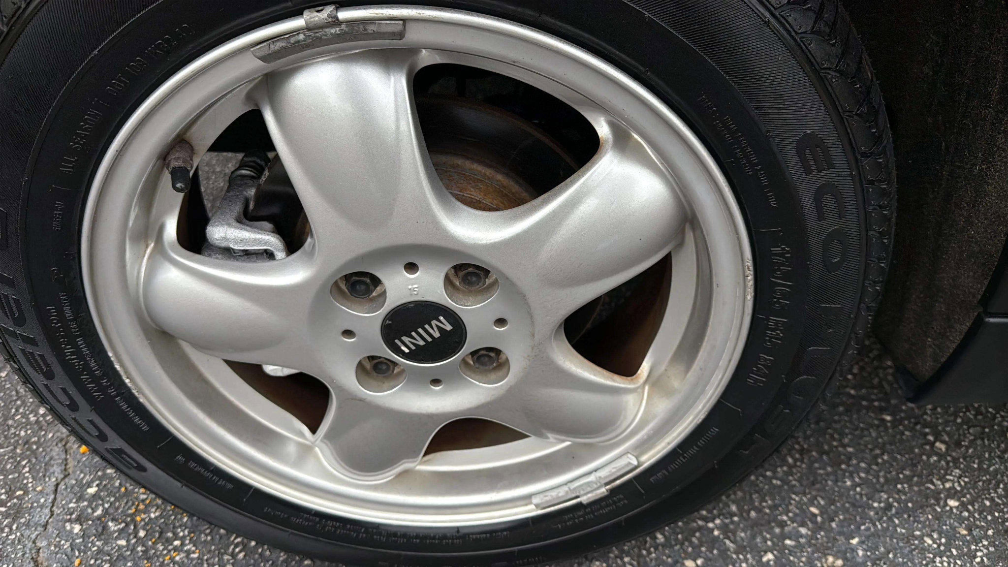 Used 2011 MINI Cooper Hardtop image 45