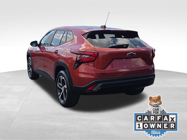 Certified 2024 Chevrolet Trax RS FWD image 3
