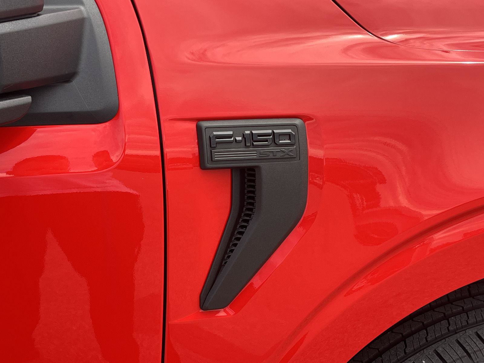 Used 2023 Ford F150 XL w/ STX Appearance Package AWD/4WD image 11