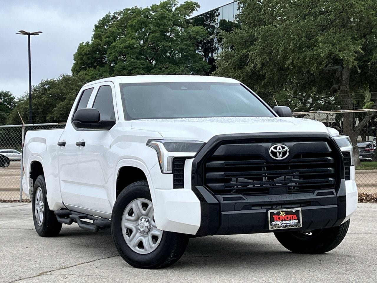 Used 2025 Toyota Tundra SR w/ SR Tow Package RWD image 2