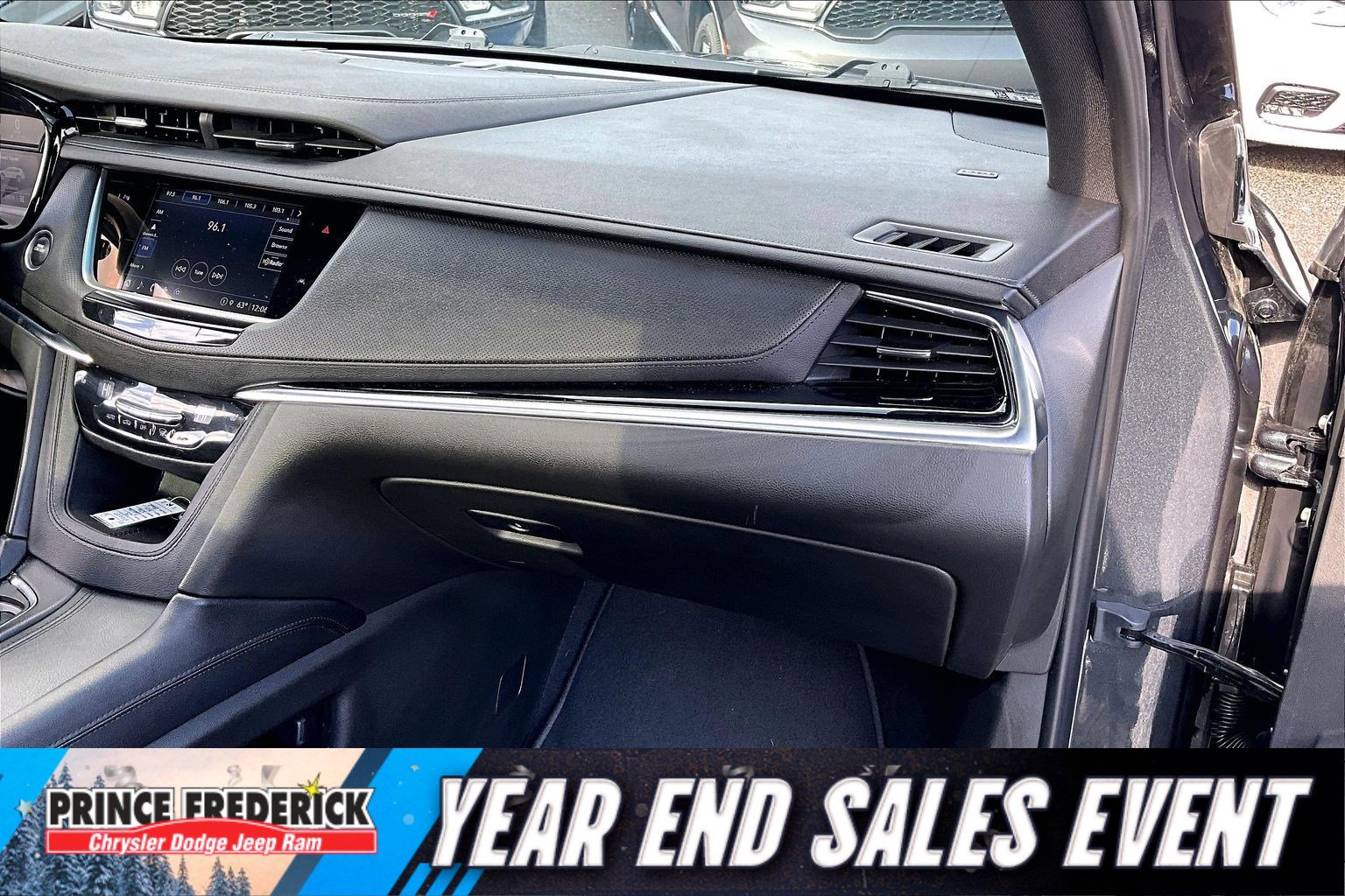 Used 2023 Cadillac XT6 Luxury image 15