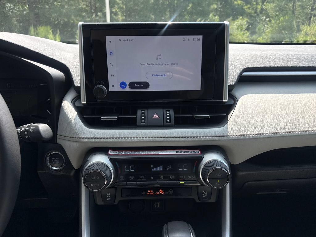 Used 2025 Toyota RAV4 XLE Premium AWD/4WD image 18