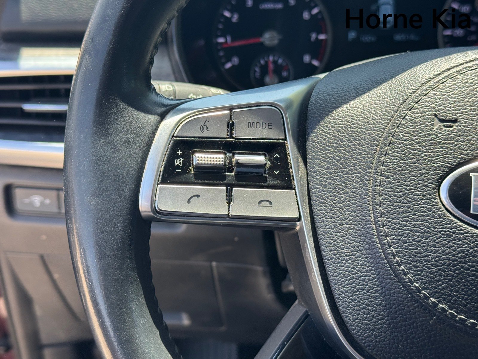 Used 2020 Kia Telluride EX FWD image 17