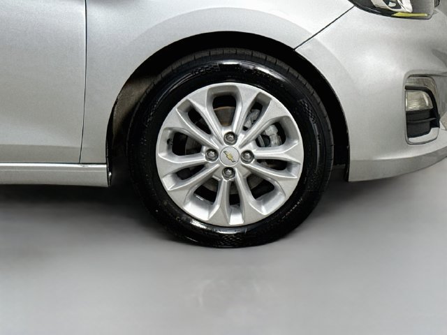 Used 2021 Chevrolet Spark LT FWD image 31