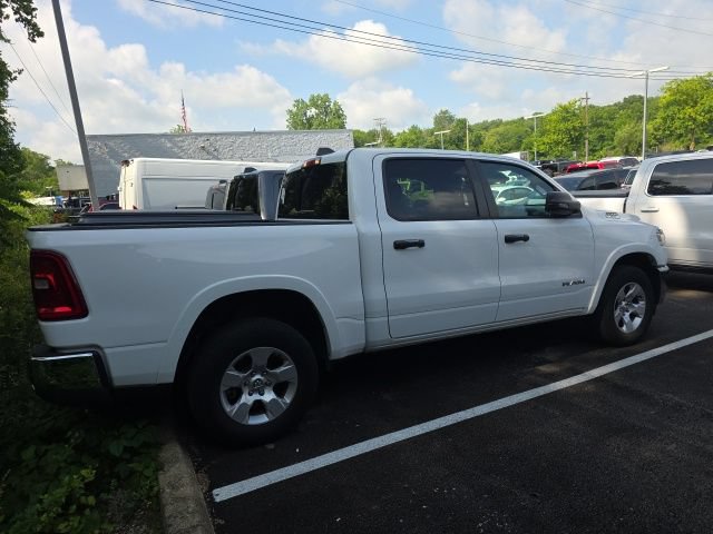 Used 2025 RAM 1500 Big Horn AWD/4WD image 4