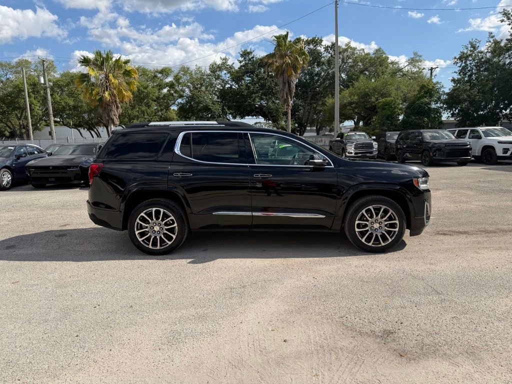 Used 2022 GMC Acadia Denali w/ Denali Ultimate Package FWD image 7