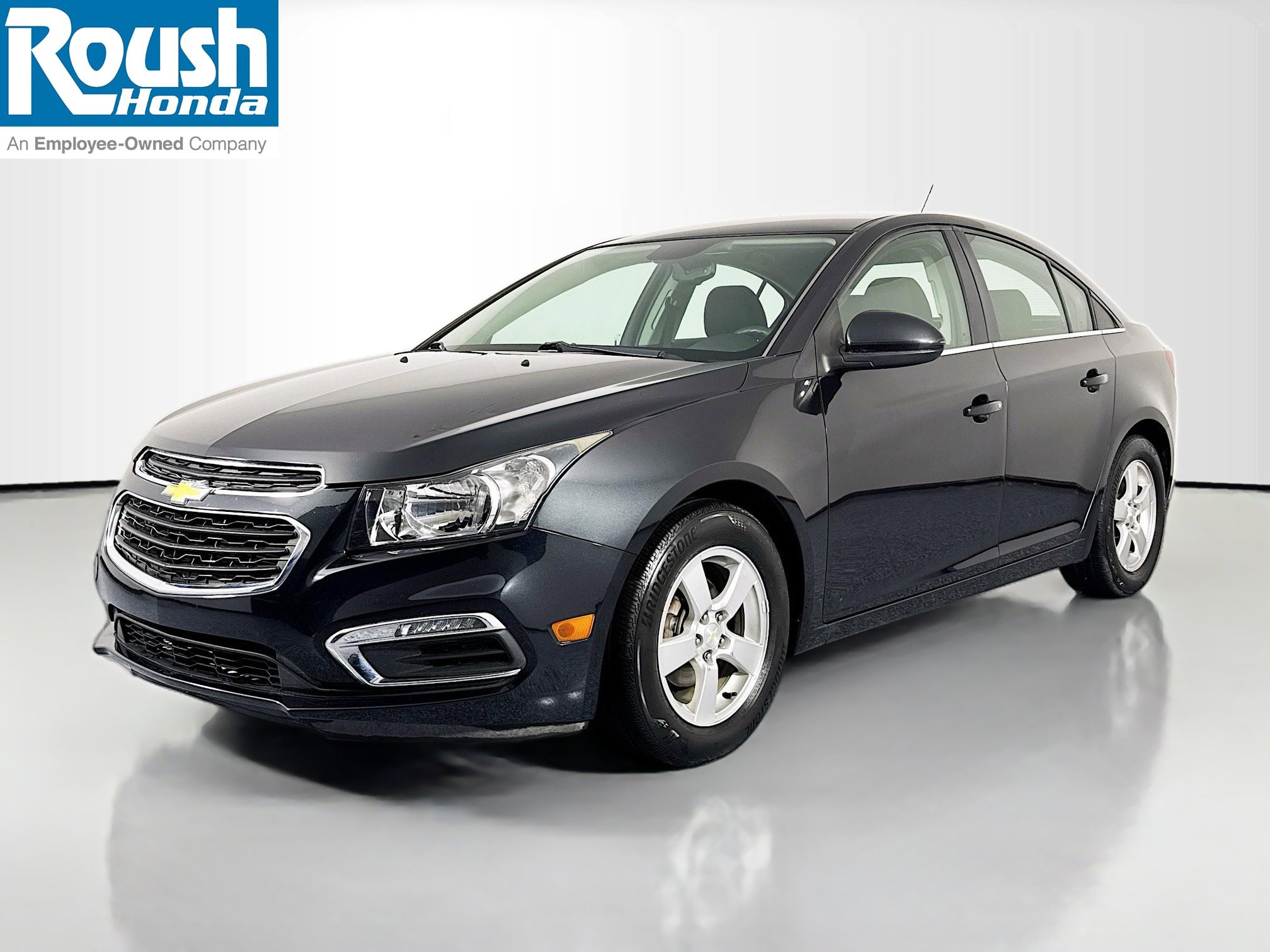 Used 2016 Chevrolet Cruze LT image 1