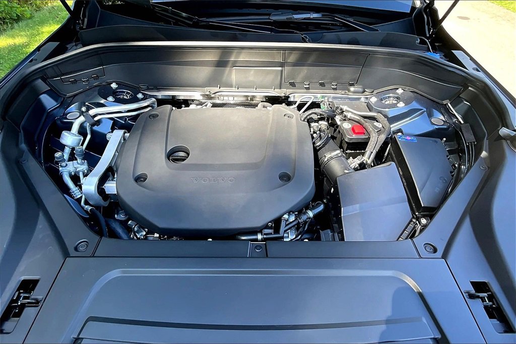 New 2026 Volvo XC90 B6 Plus w/ Protection Package Premier image 12