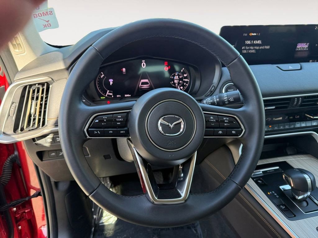 Used 2025 MAZDA CX-70 Plug-In Hybrid w/ Premium Pkg image 17