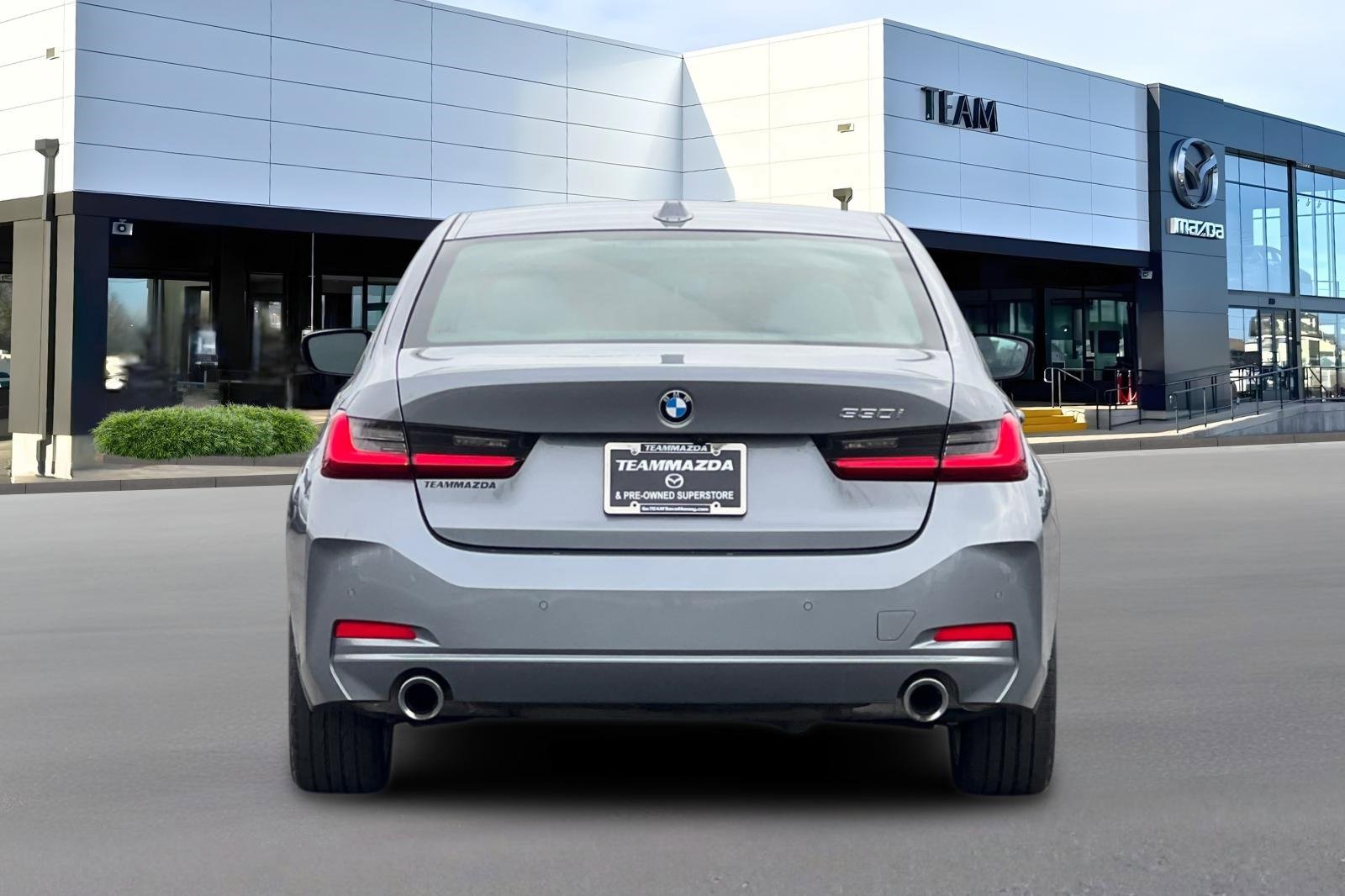 Used 2024 BMW 330i Sedan image 5