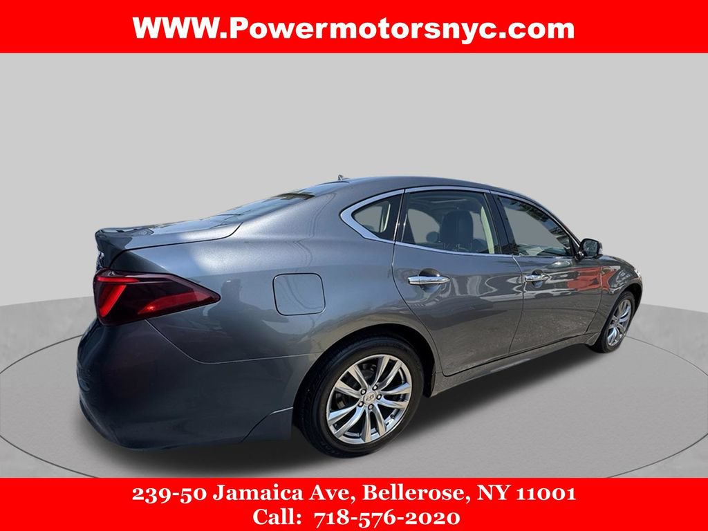 Used 2017 INFINITI Q70 3.7 AWD/4WD image 5