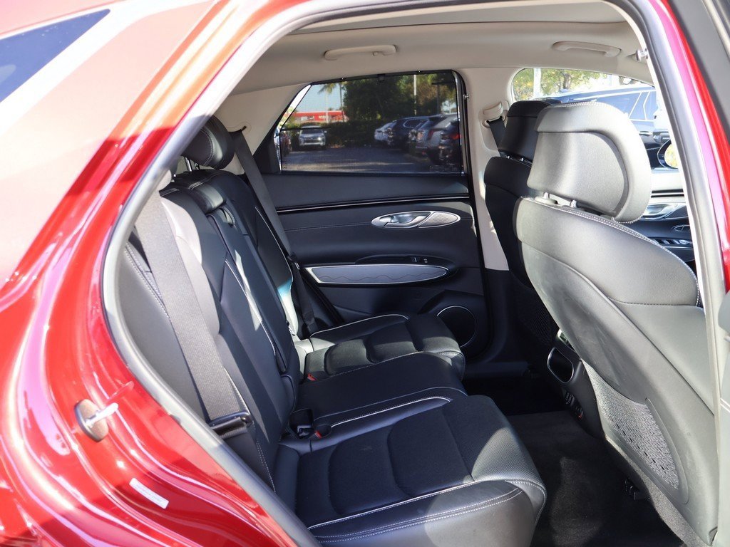 Used 2023 Genesis GV70 2.5T w/ Advanced Package image 42