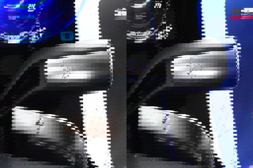 Used 2023 Mercedes-Benz EQS 580 4MATIC SUV image 15