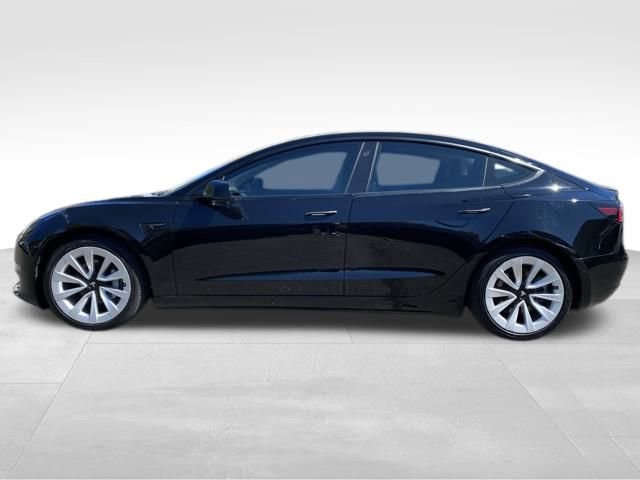 Used 2021 Tesla Model 3 Standard Range Plus image 8