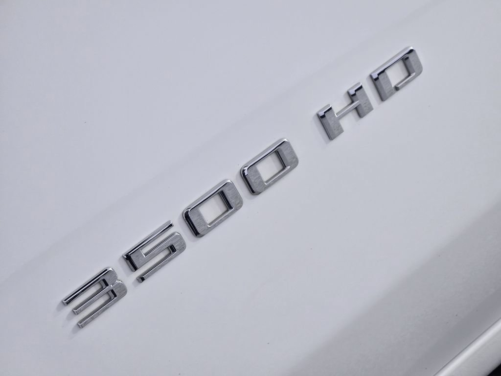Used 2023 Chevrolet Silverado 3500 W/T w/ Gooseneck/5TH Wheel Package image 12