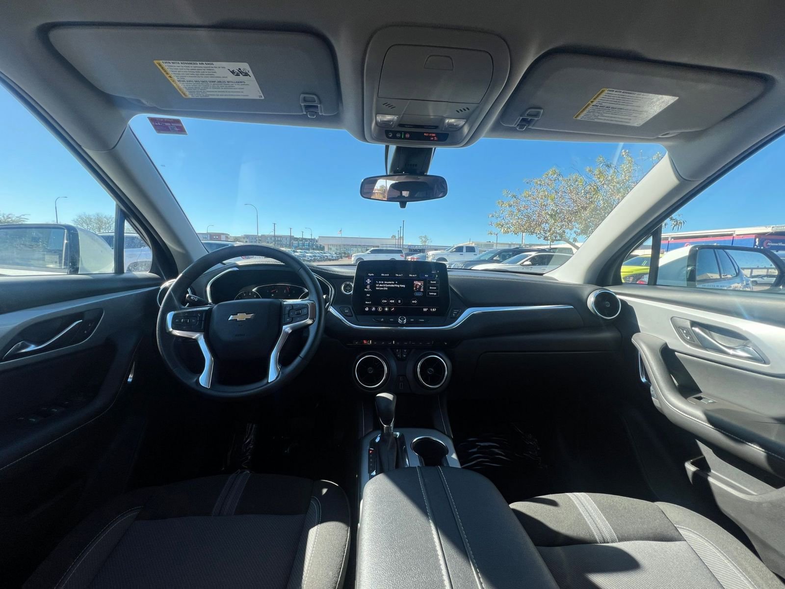 Used 2025 Chevrolet Blazer LT image 33