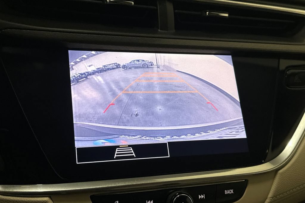 Used 2020 Buick Encore GX Select AWD/4WD image 22
