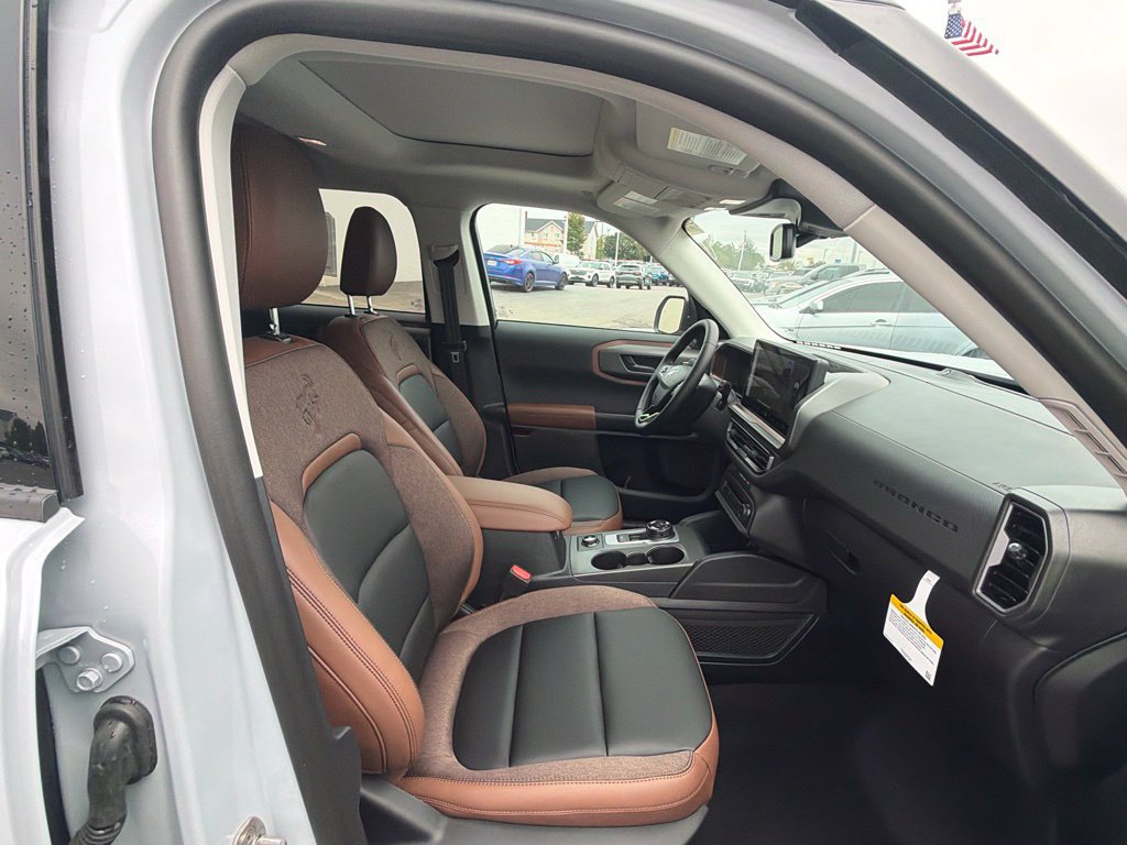 New 2026 Ford Bronco Sport Outer Banks w/ Outer Banks Tech Package+ AWD/4WD image 41
