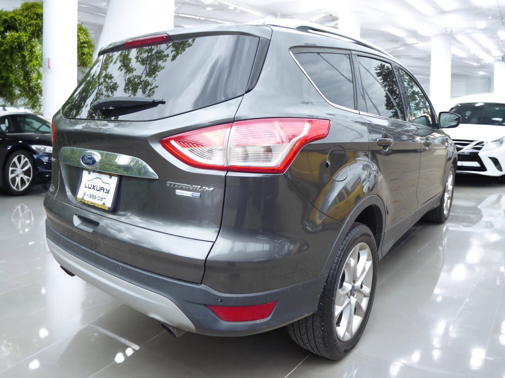 Used 2015 Ford Escape Titanium image 10
