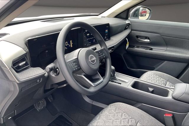 New 2026 Nissan Kicks SV w/ SV Premium Package FWD image 7