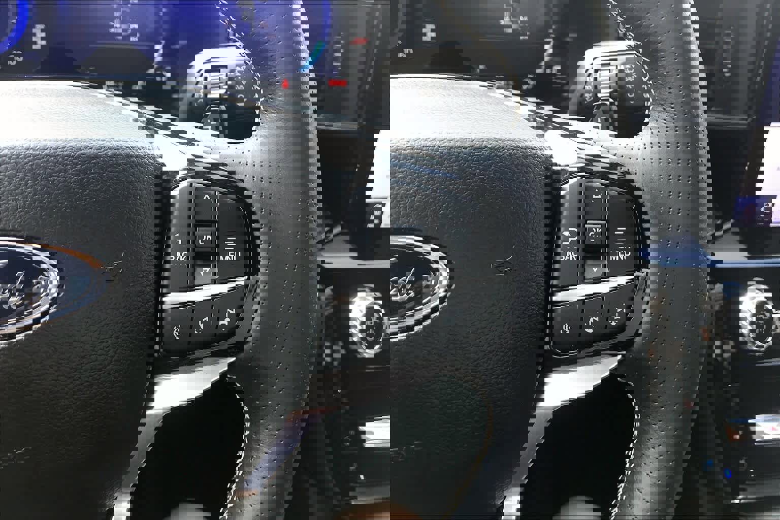 Used 2022 Ford Explorer ST w/ Equipment Group 401A image 23