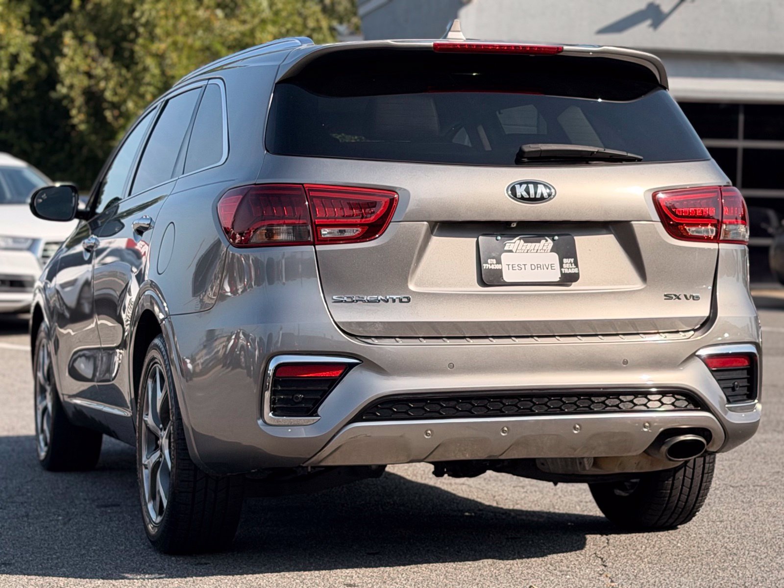 Used 2019 Kia Sorento SX FWD image 3