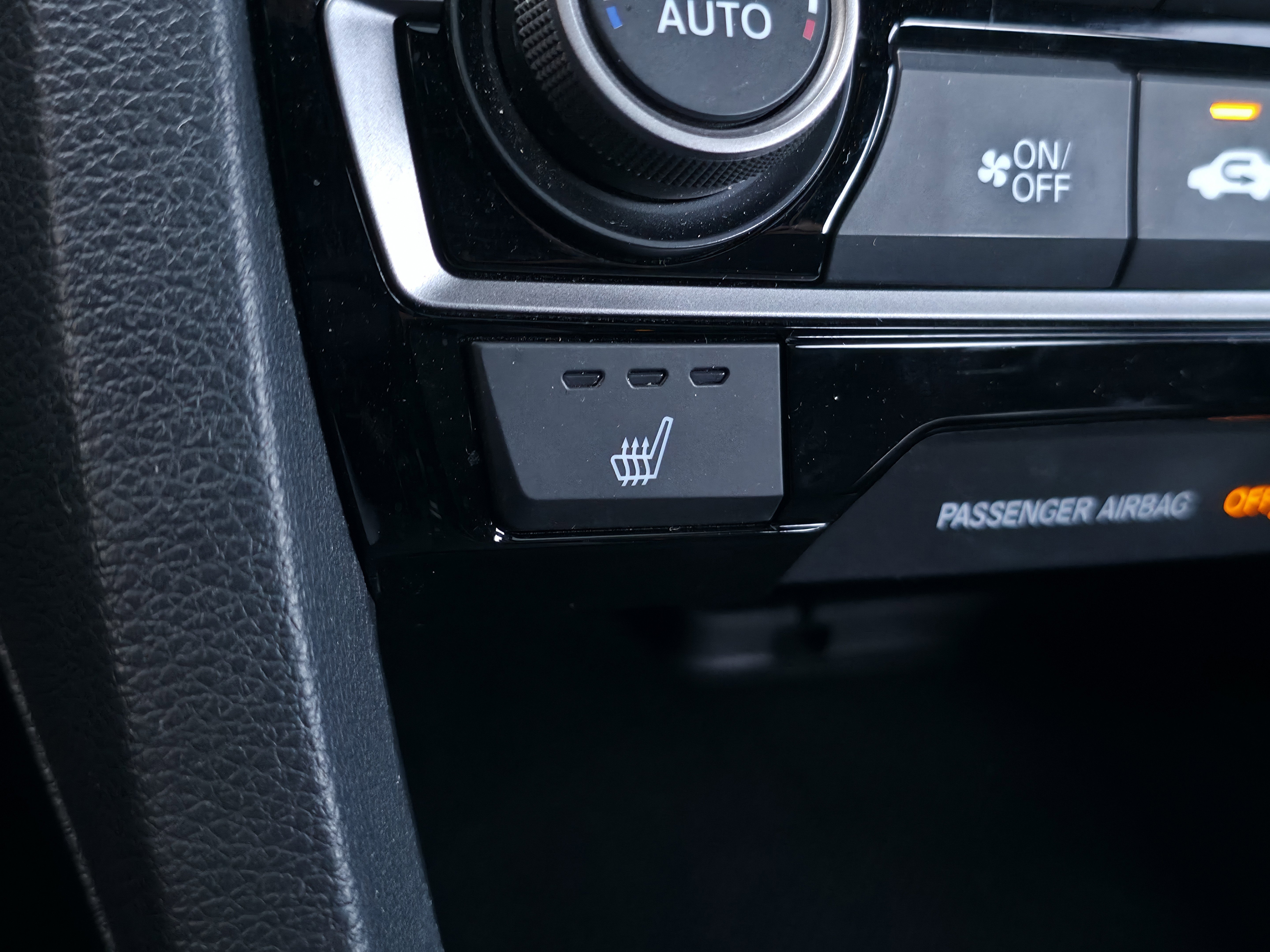 Used 2019 Honda Civic EX image 22