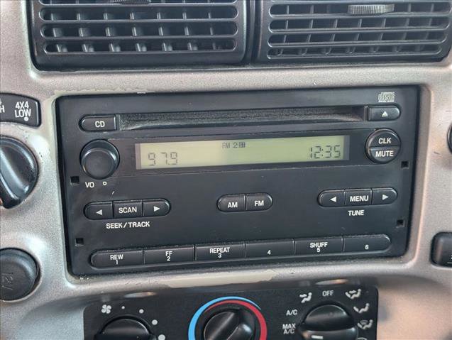 Used 2004 Ford Ranger FX4 image 18