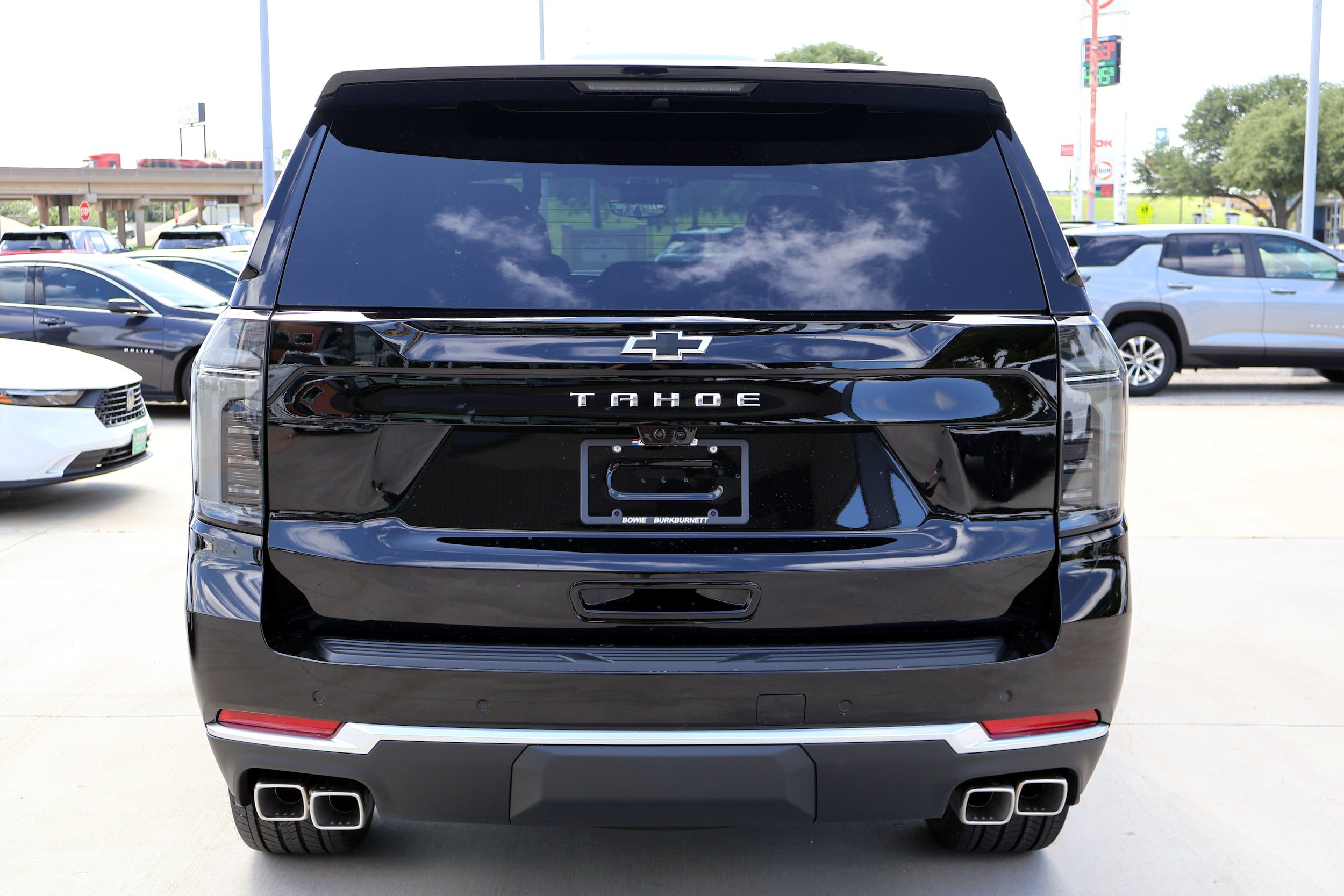 New 2026 Chevrolet Tahoe High Country AWD/4WD image 5