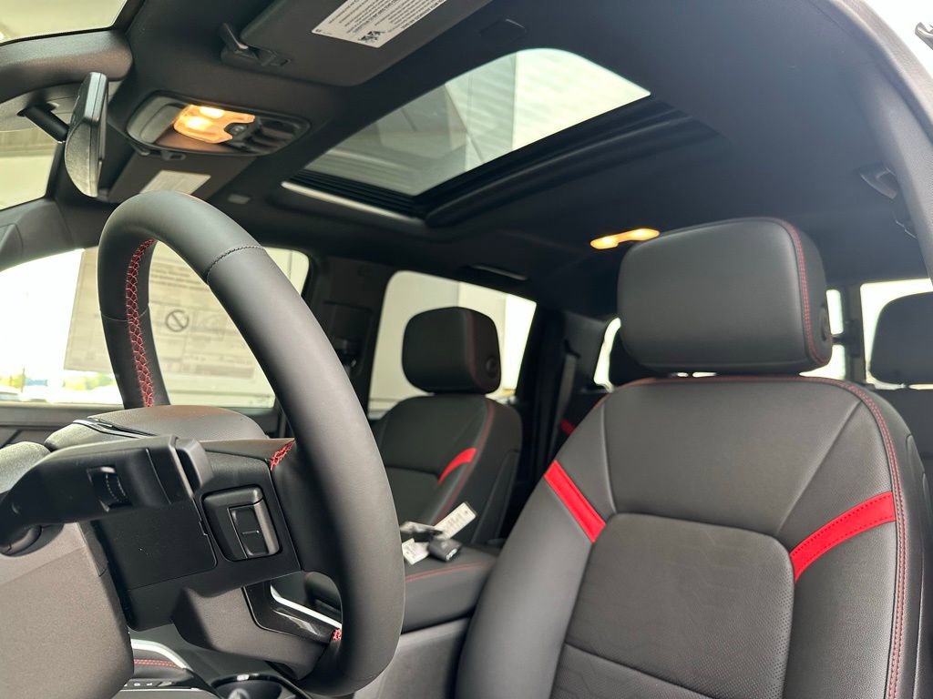 New 2026 Chevrolet Colorado Z71 w/ Technology Package image 13