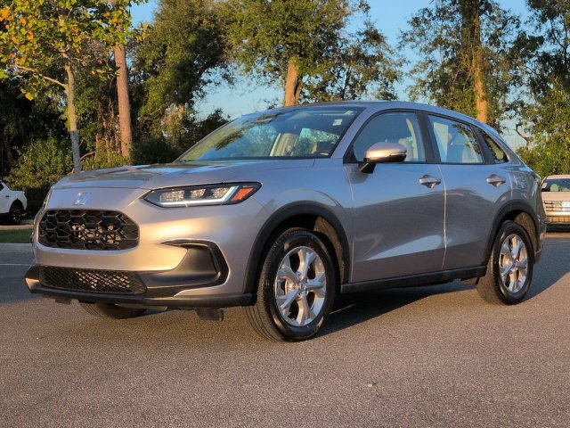 Used 2024 Honda HR-V LX image 2