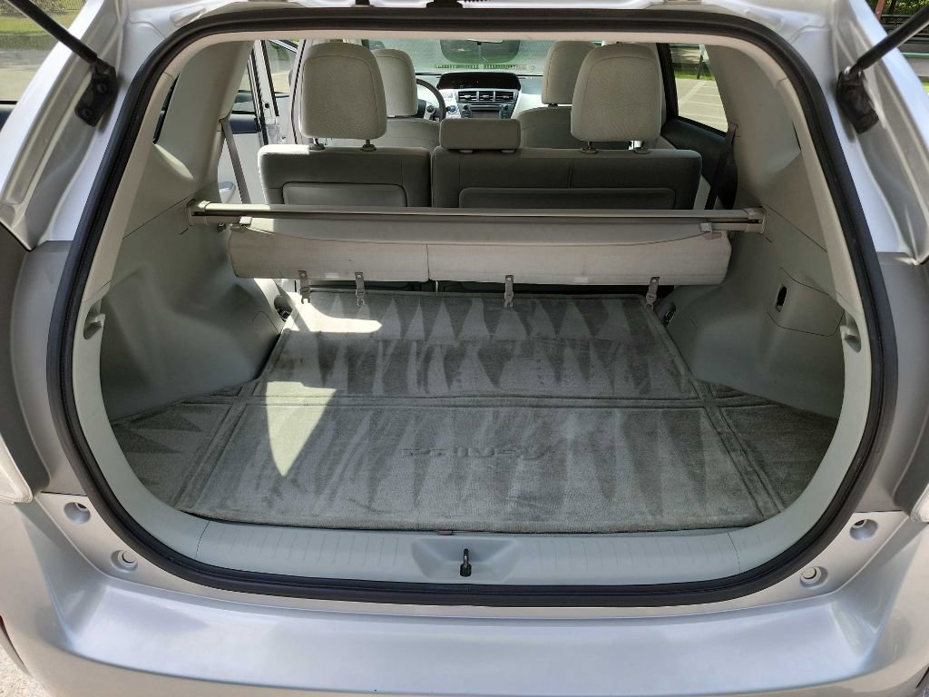 Used 2012 Toyota Prius V Three FWD image 28