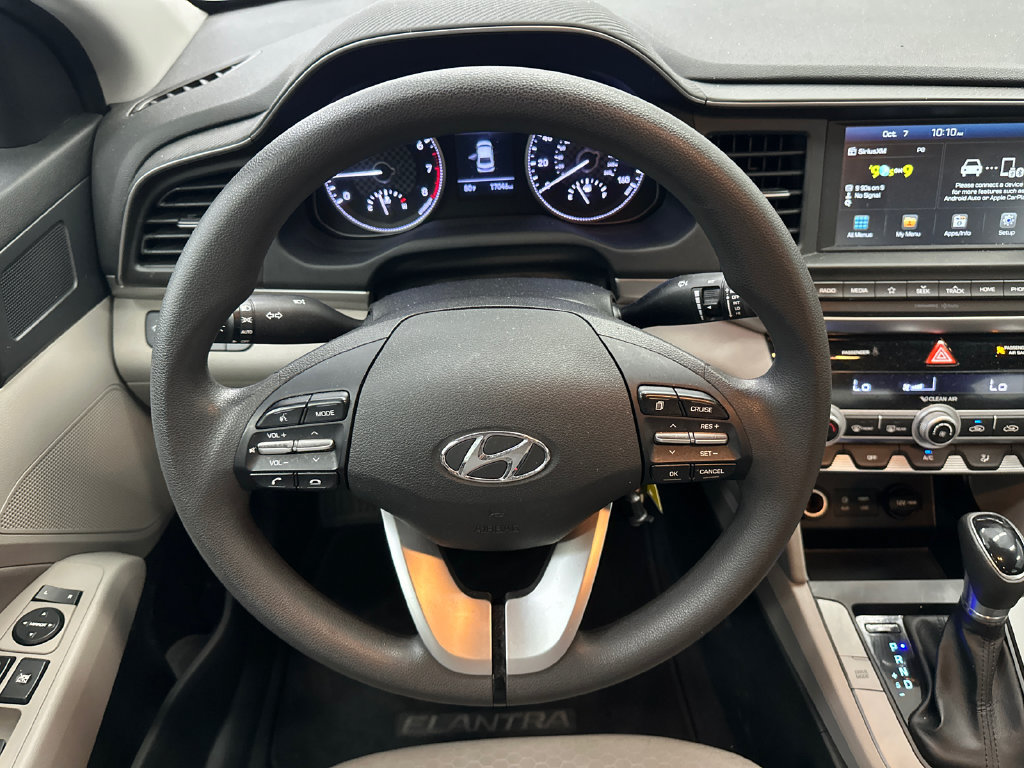 Used 2020 Hyundai Elantra SEL FWD image 22