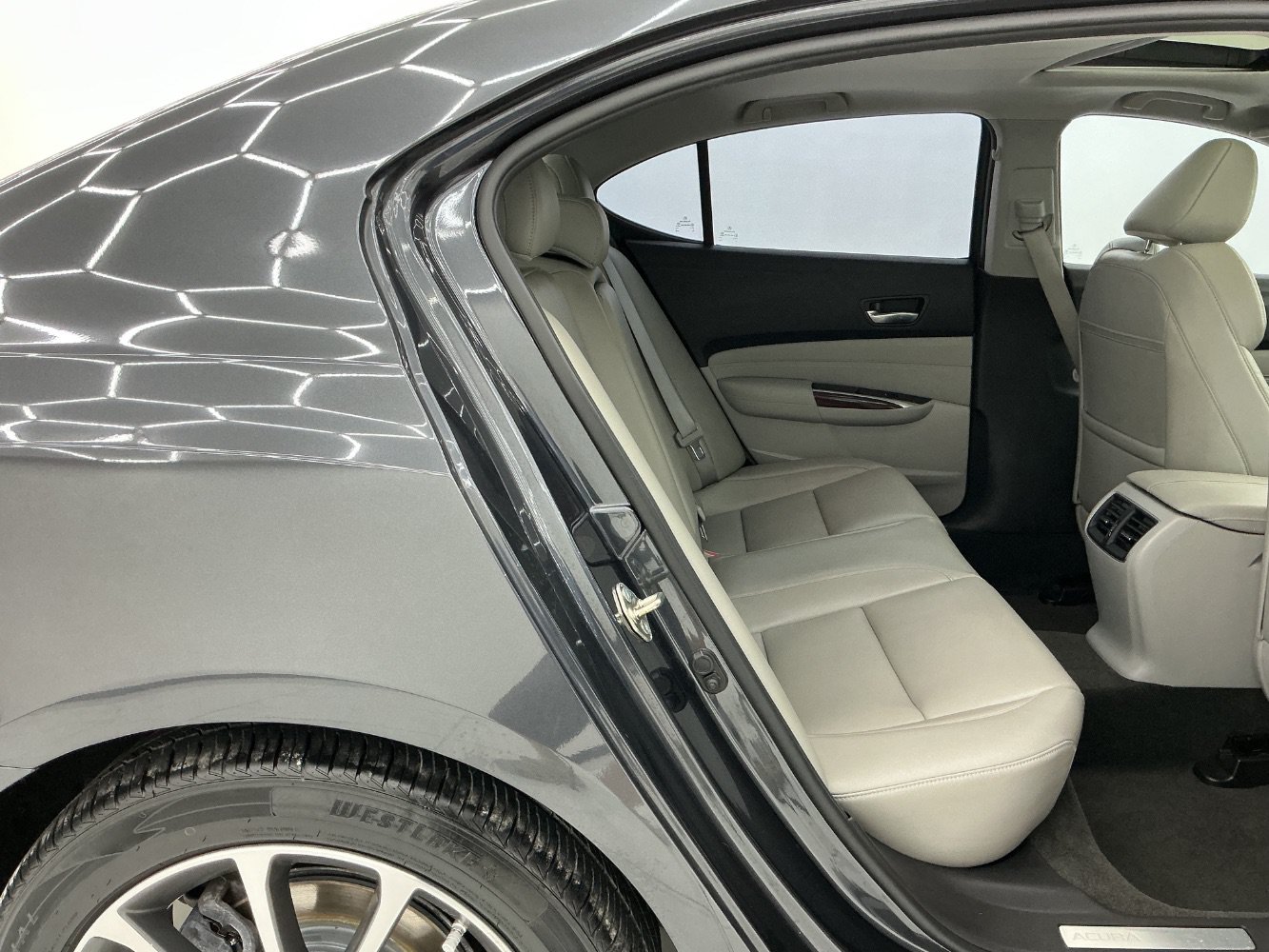 Used 2015 Acura TLX V6 FWD image 21