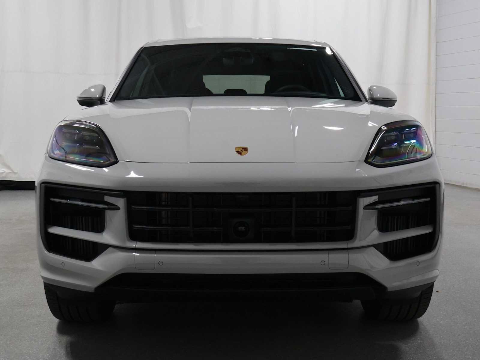 New 2026 Porsche Cayenne AWD/4WD image 14