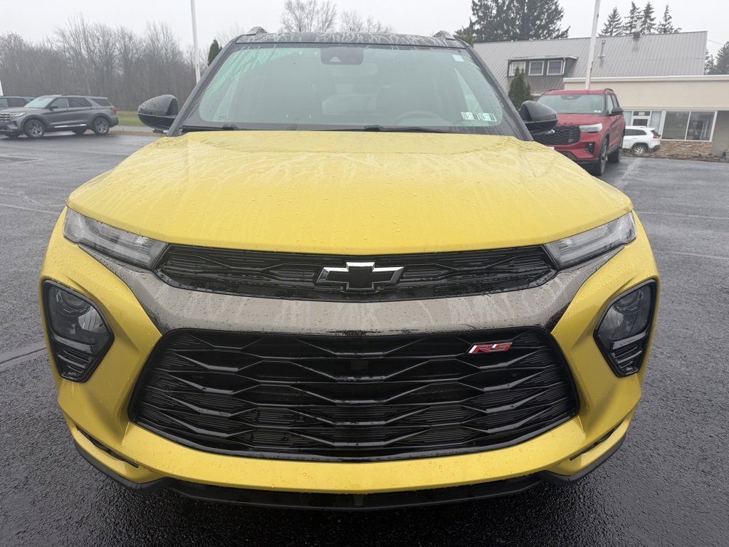 Used 2023 Chevrolet TrailBlazer RS w/ Sun and Liftgate Package image 11