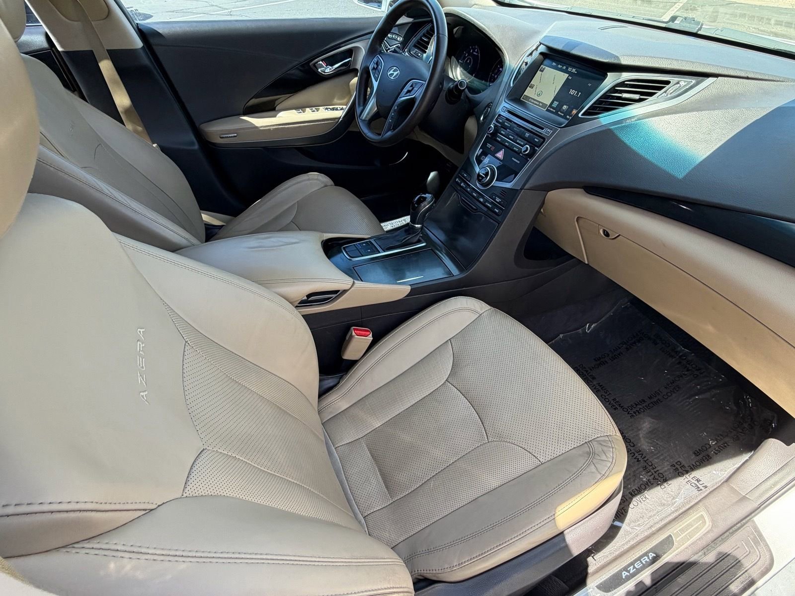 Used 2016 Hyundai Azera FWD image 30