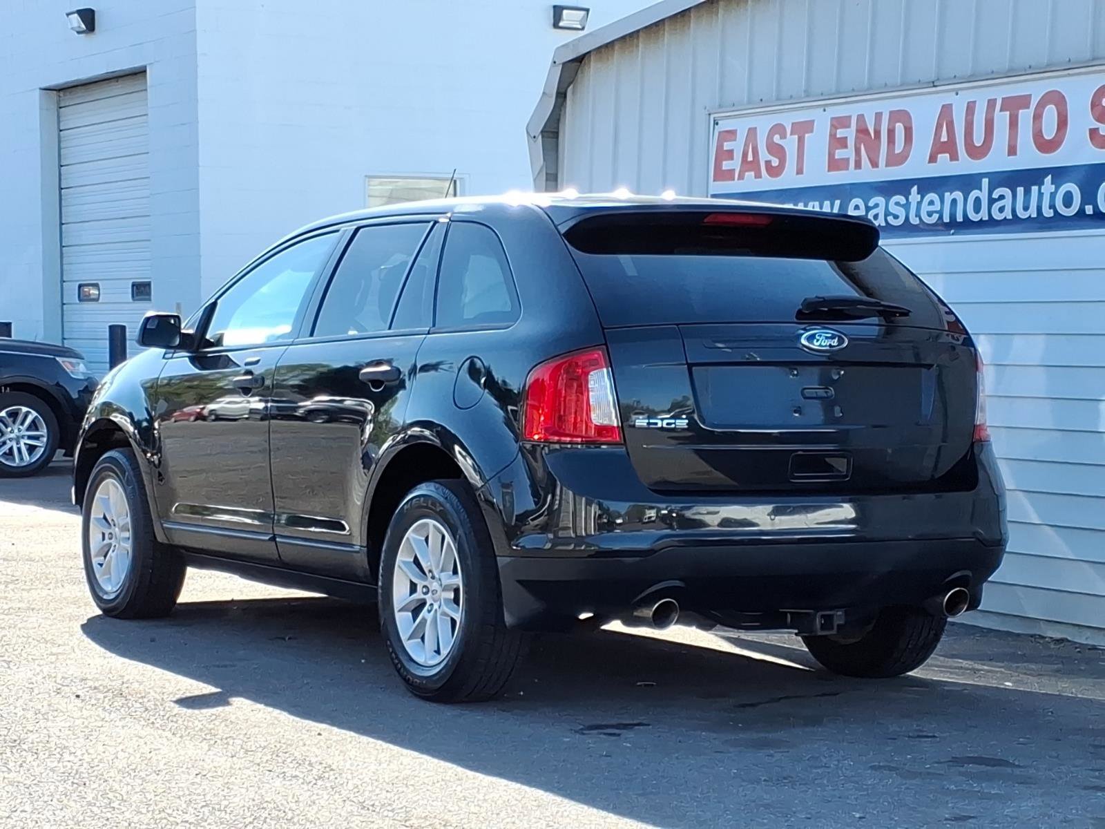 Used 2013 Ford Edge SE FWD image 3