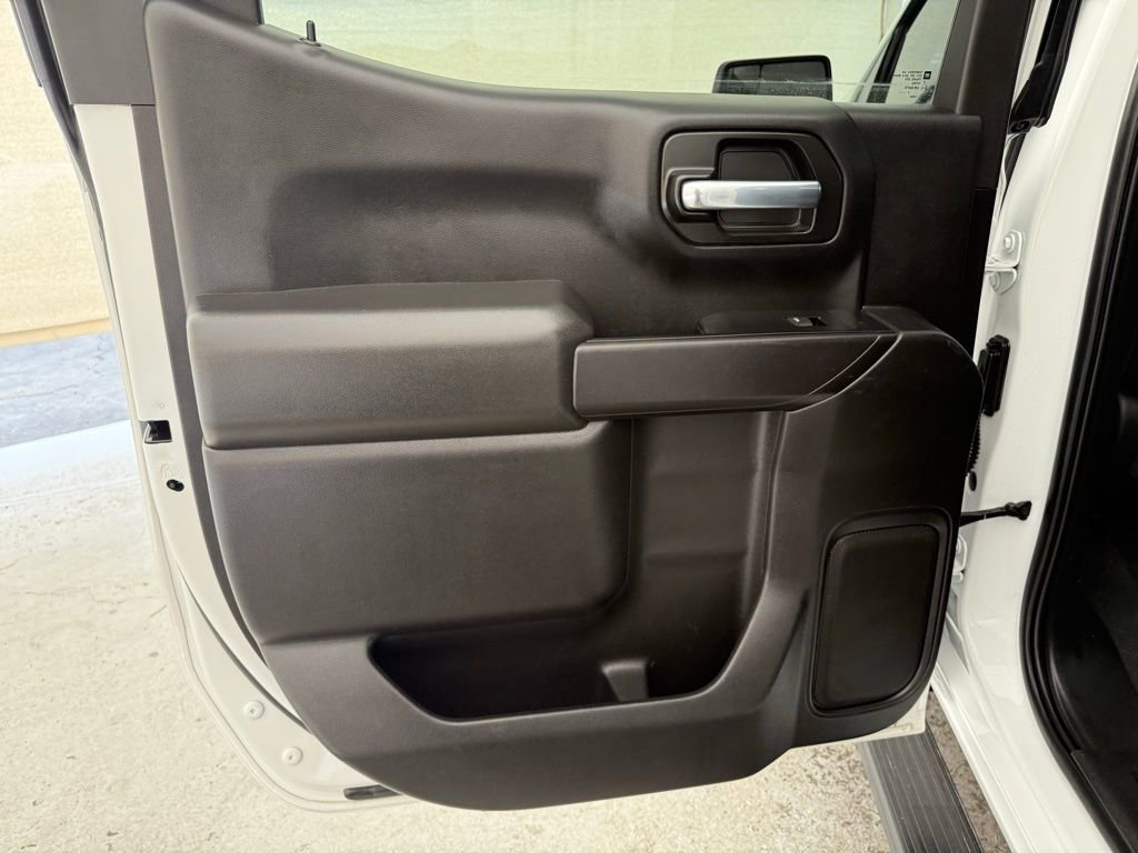 Used 2022 Chevrolet Silverado 1500 Custom image 18